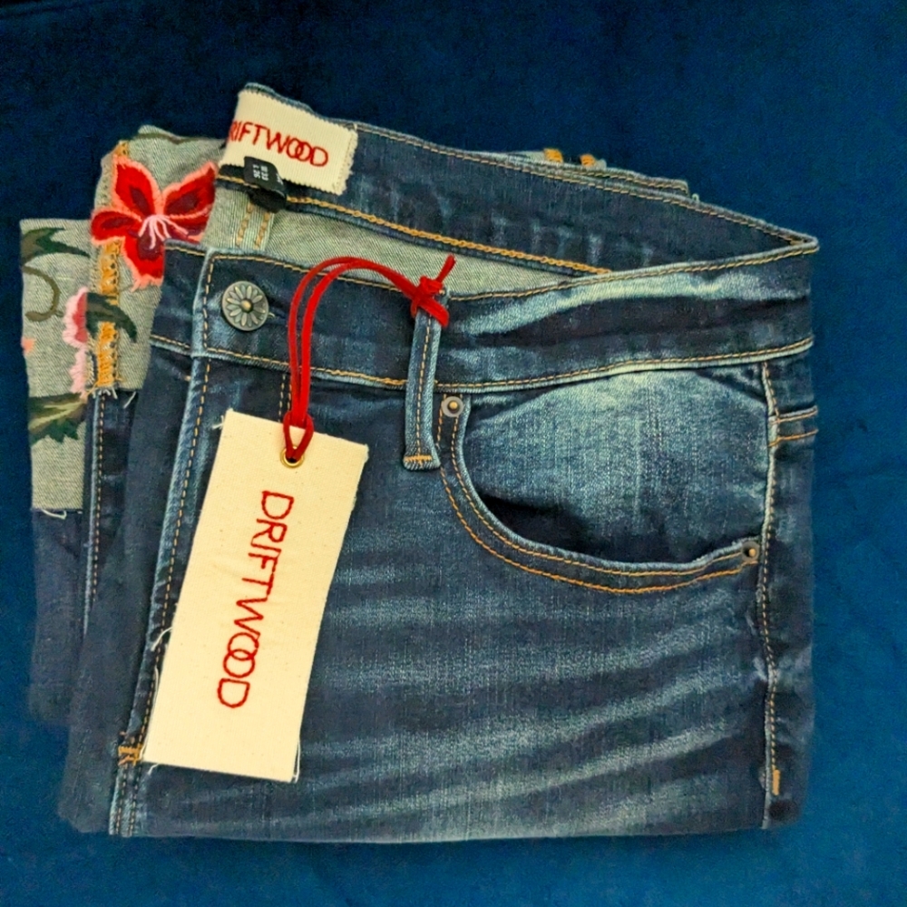 Driftwood Colette Straight Crop Jeans Highest Neptune floral Classic Fit